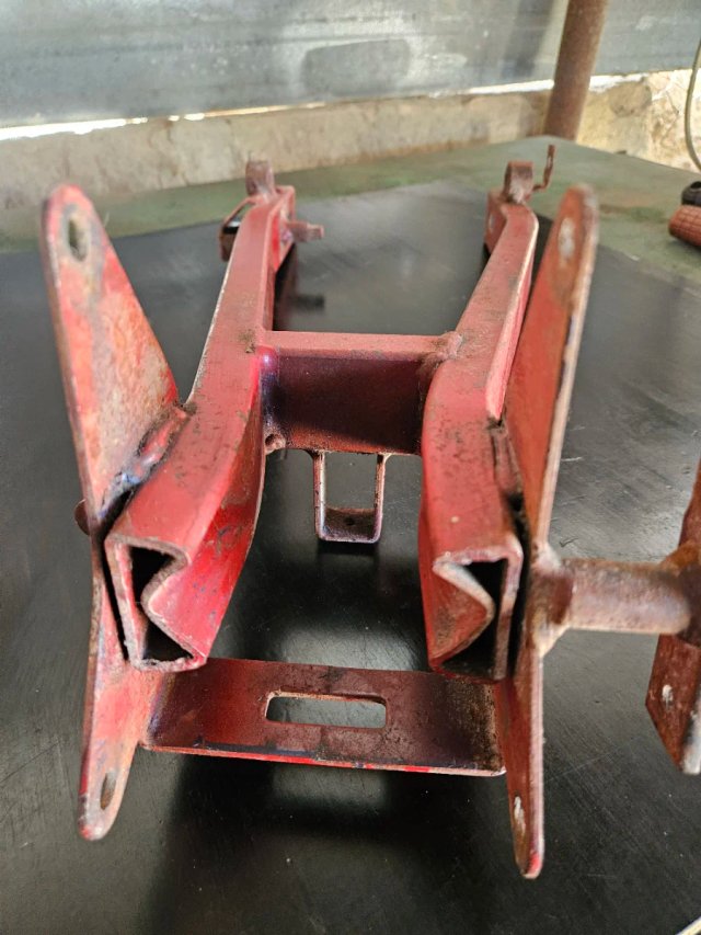 Basculante Derbi Variant Rojo