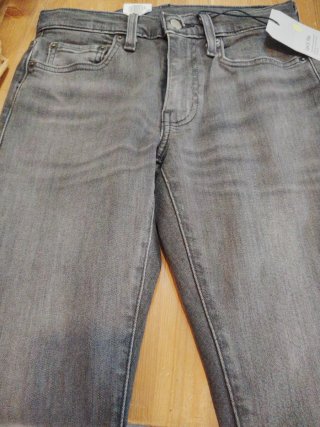 Levi's 501 Skinny Taper W28 L32 Gris