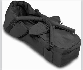 Urge, Carrito Hauck con capazo (ruedas de bici)