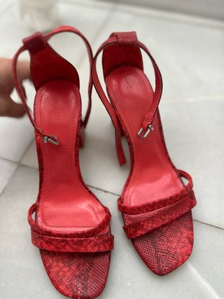 Zapatos Bershka Rojos Tacón Serpiente
