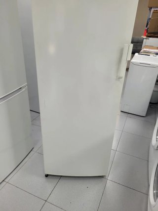 ☆CONGELADOR VERTICAL MARCA SIEMENS NOFROST☆