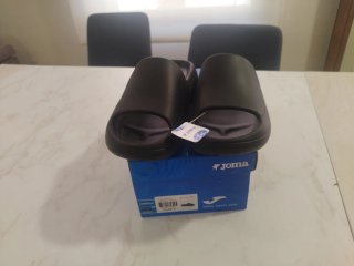 Chanclas Joma Negras