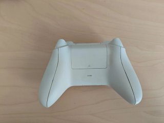 Xbox Series S Blanca + Mando y Cables