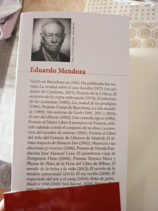 La intriga del funeral inconveniente
