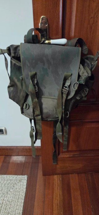 Chaquetón camuflaje militar sin estrenar