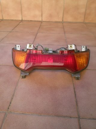 Foco alumbrado trasero Burgman 125