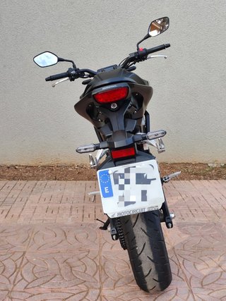 Honda CB125R 2022 - 8.200 km