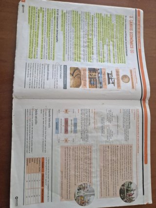 Libro Socials 3rESO (catalan)