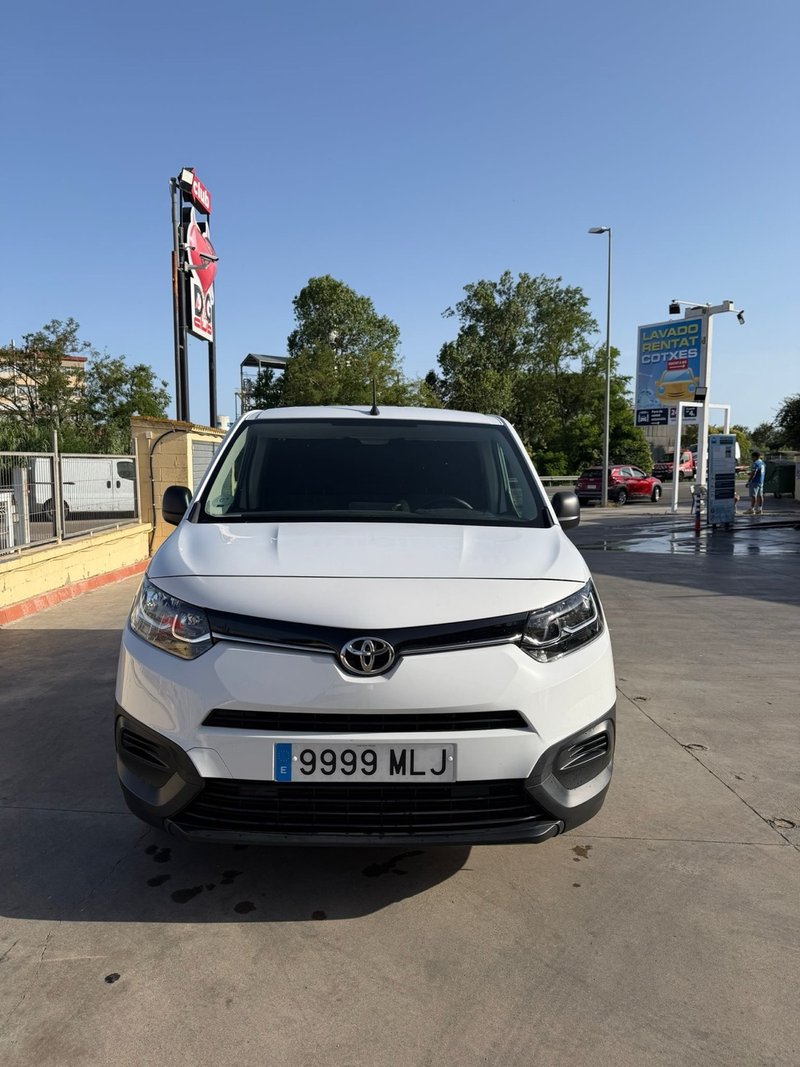 Toyota Proace City 2020 - foto 1