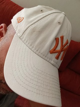 Gorra New Era Yankees Beige/Blanco
