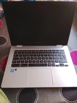 Chromebook Asus Argento