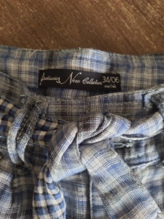 Shorts Stradivarius cuadros talla 34