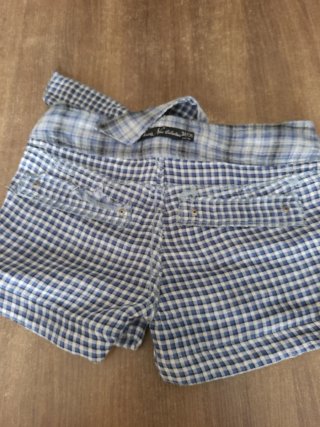 Shorts Stradivarius cuadros talla 34