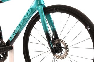 Bicicleta Bianchi Specialissima Comp Di2 12V t.56 Reacondicionada