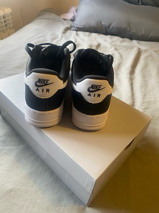 Nike Air Force 1 Negras y Blancas