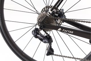 Bicicleta Factor O2 VAM Di2 11V t.56 Reacondicionada