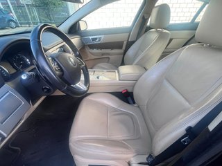 JAGUAR XF 2.2 Diesel Luxury