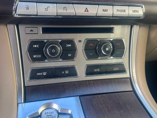 JAGUAR XF 2.2 Diesel Luxury