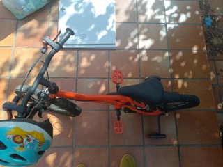 Bicicleta infantil Btwin naranja