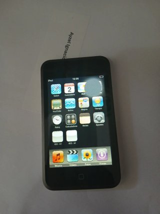 Apple iPod A1213 8GB Negro