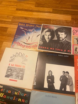 Lote 12 vinilos singles 5€
