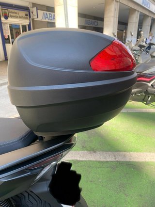 Maleta GIVI E300N2B Negra Monolock