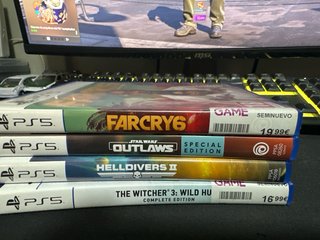 PACK 4 JUEGOS PS5 COMO NUEVOS!