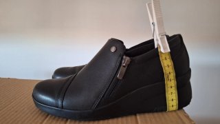 Zapato cuña negro cremallera talla 38
