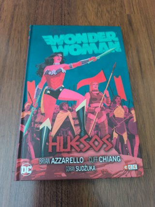 WONDER WOMAN de Brian Azzarello Completa - 6 Tomos
