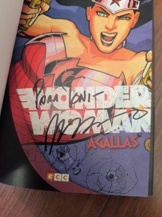 WONDER WOMAN de Brian Azzarello Completa - 6 Tomos