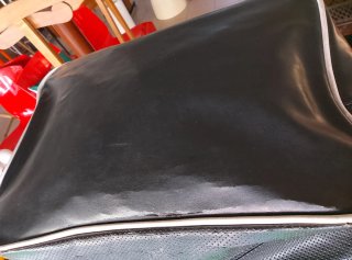 Borsa Diadora vintage nera e gialla