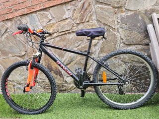 Bicicleta B'TWIN Rockrider 500 24" Negra Naranja