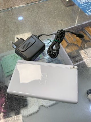 Nintendo DS Lite Bianca + Caricatore