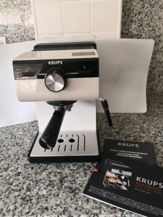 Cafetera Krups Authentic XP381