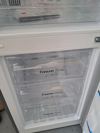 Frigorífico Combi Inox con 250 litros