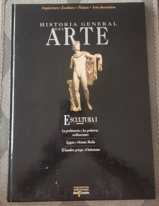 Historia General del Arte, 3 volúmenes de la obra.