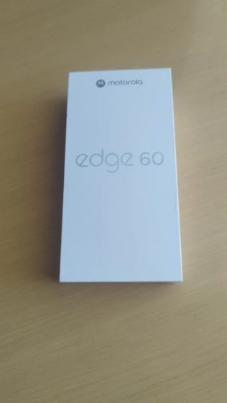 Motorola Edge 60 Blu 12 GB 512 GB in scatola sigillata