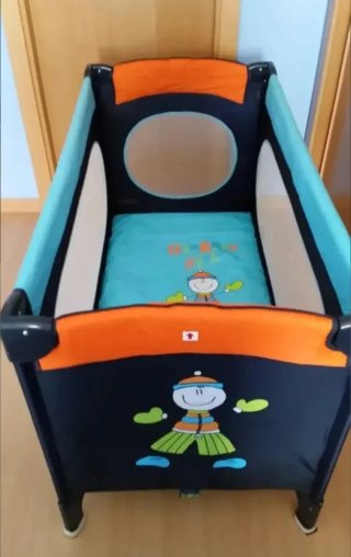 Cuna de viaje plegable para bebé con colchón
