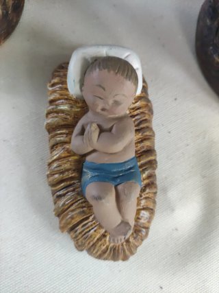 Belén 3 figuras: María, José y Niño Jesús