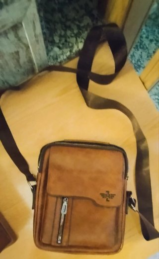 Borsa da uomo in similpelle marrone