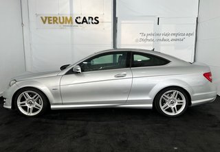 Mercedes-Benz Clase C 2012 ¡PACK AMG Y NACIONAL!