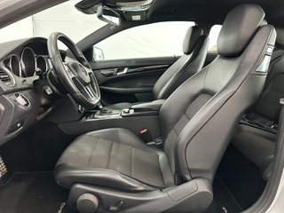 Mercedes-Benz Clase C 2012 ¡PACK AMG Y NACIONAL!