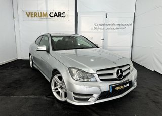 Mercedes-Benz Clase C 2012 ¡PACK AMG Y NACIONAL!