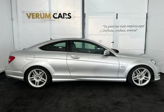 Mercedes-Benz Clase C 2012 ¡PACK AMG Y NACIONAL!