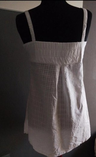 Abito estivo bianco a quadri