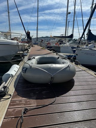 Zodiac Plastimo gris