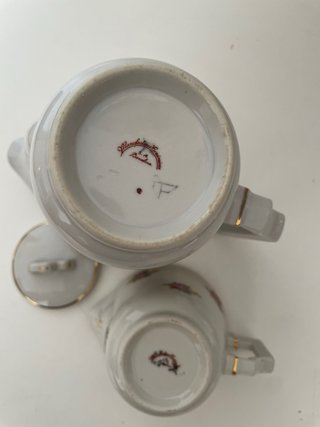Cafetera y jarra Manufacturas Cerámicas
