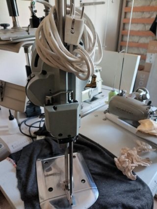 Cortadora de tela vertical marca DALIAN de 10"