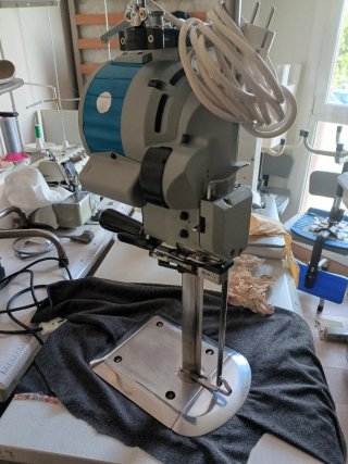 Cortadora de tela vertical marca DALIAN de 10"