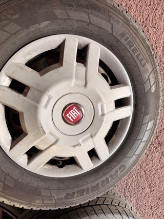 Llantas con neumáticos Fiat ducato y tapacubos 15”